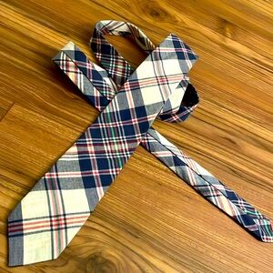Brooks Brothers tie